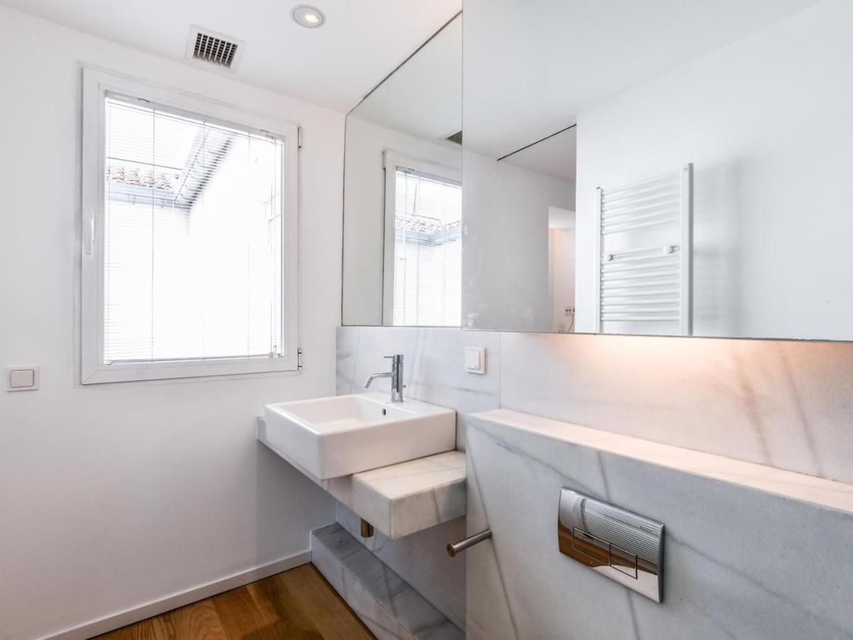 Atico Reformado En Anton Martin Apartment Madrid Ngoại thất bức ảnh